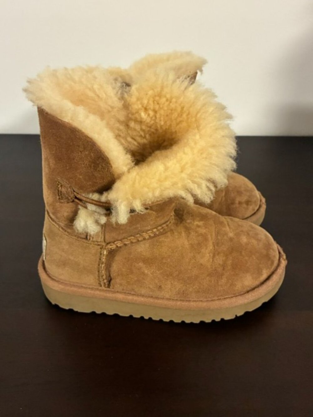 UGG Kids size 10 Light Brown Suede Leather Mid Thigh Boots